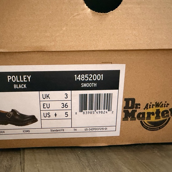 Dr. Martens Polley Black Leather size 5 - Picture 2 of 4